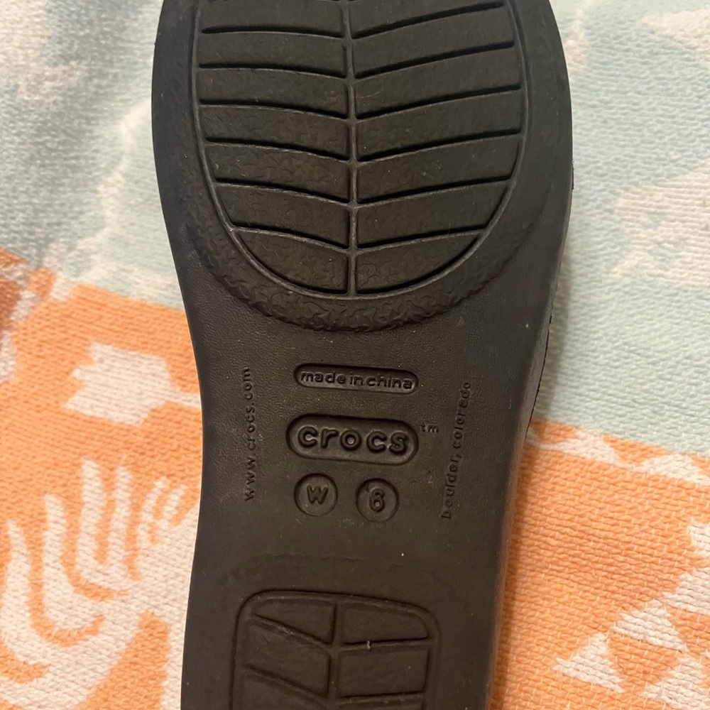 Crocs - Picture 3 of 4